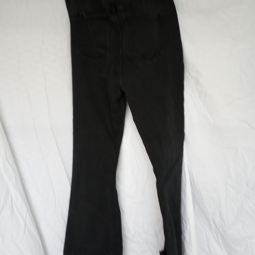 Jeans - Picture 2 of 6
